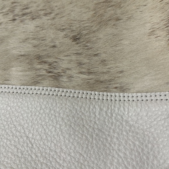 House of Wolves Premium Leather WHT Light Brindle Bag - Picture 2 of 6